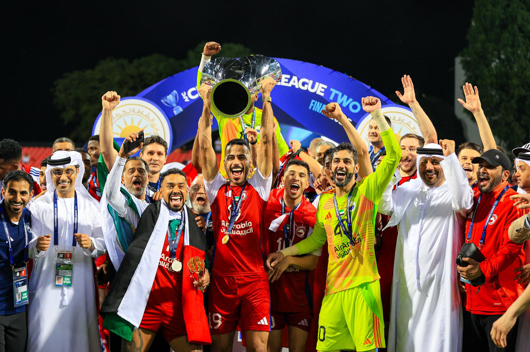 الشارقة يتوج بلقب دوري أبطال آسيا 2 للمرة الأولى في تاريخه