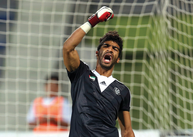 حارس النصر أحمد شامبيه (وكالات)