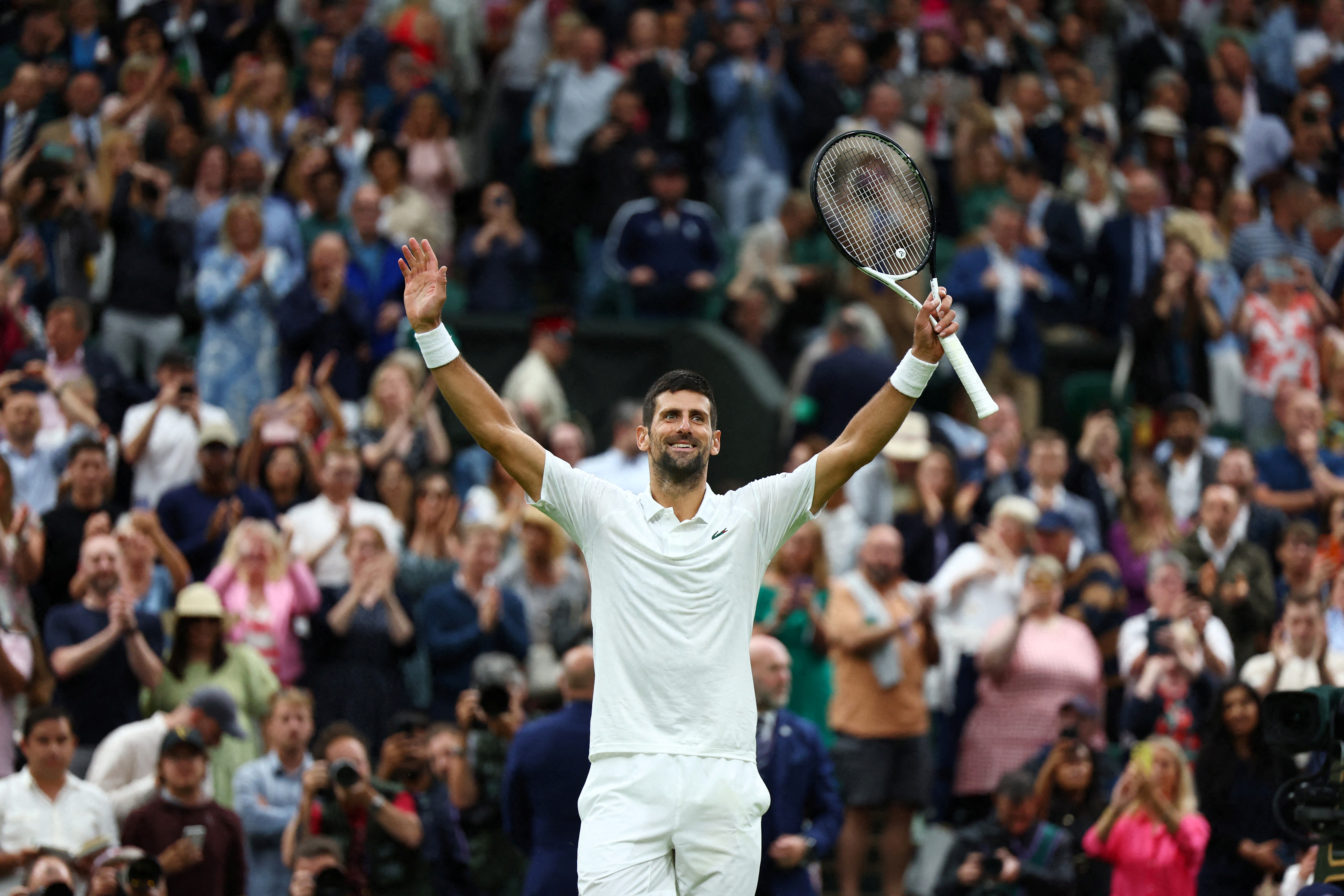 Djokovic reaches his ninth Wimbledon final and 35th at a Grand Slam